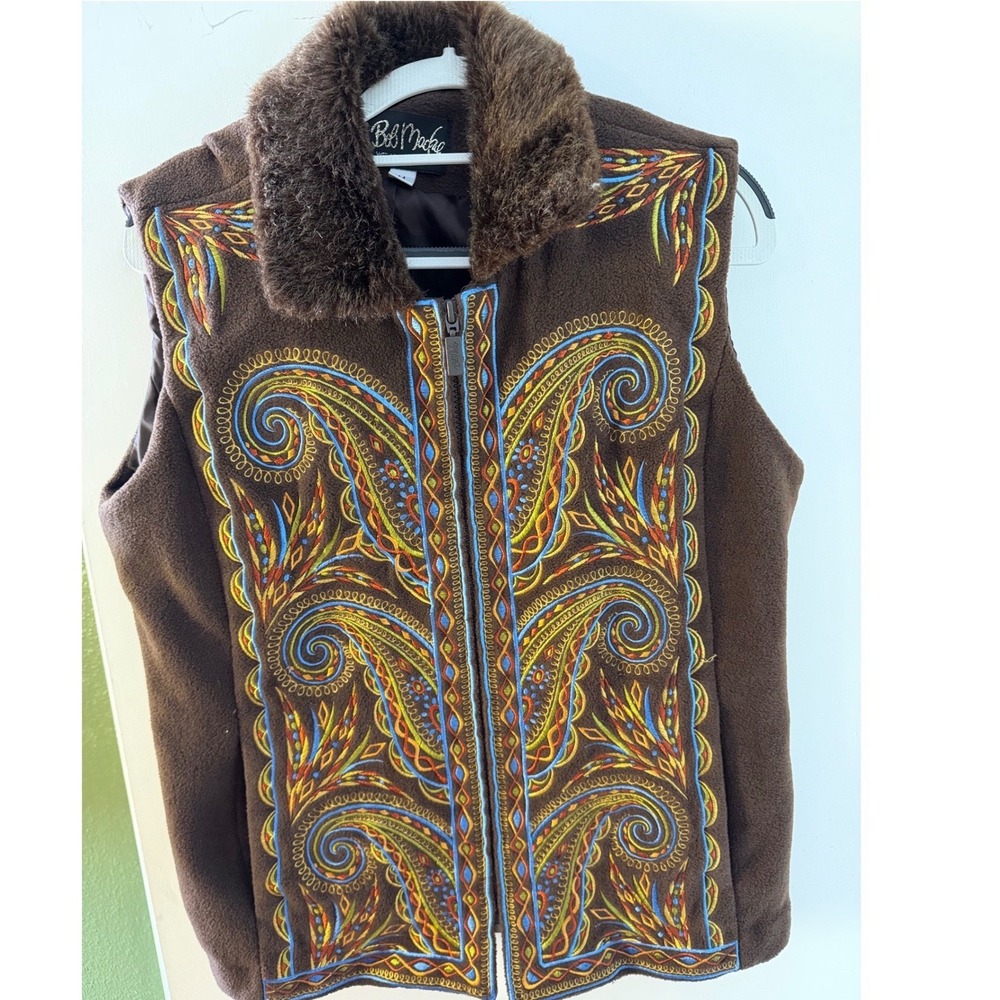 Bob Mackie Vest Womens Medium Black Paisley Embroidered Faux Fur Collar Med